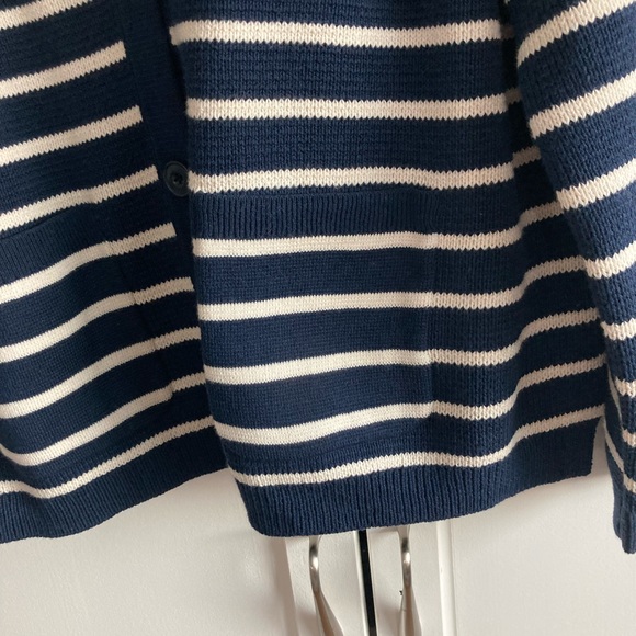 COPY - NWOT 💗 J. CREW Navy Striped Cardigan - Picture 15 of 16